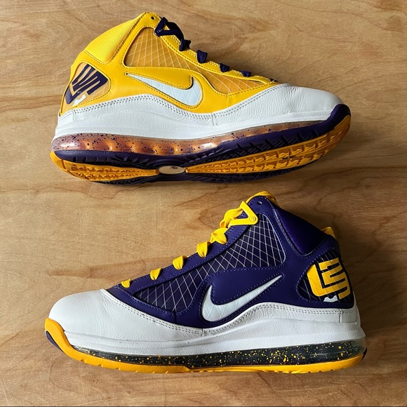 Nike LeBron VII Media Day LA Lakers - Picture 5 of 11